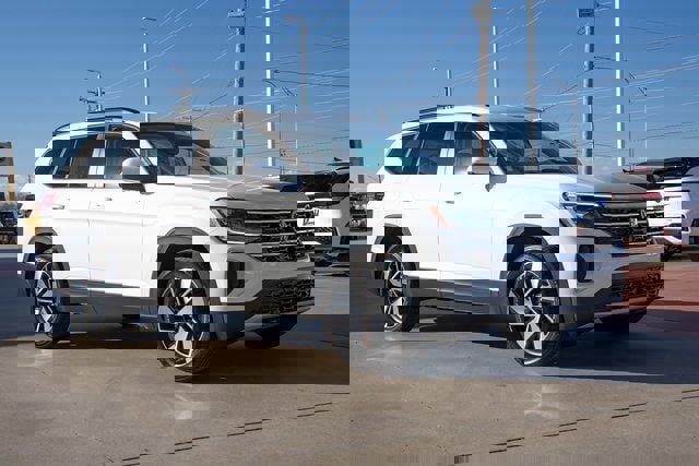 New 2026 Volkswagen Atlas SE image 8