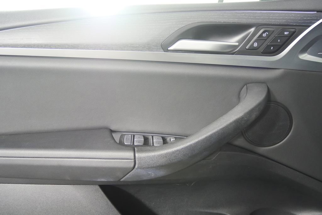 Used 2024 BMW X3 sDrive30i image 9