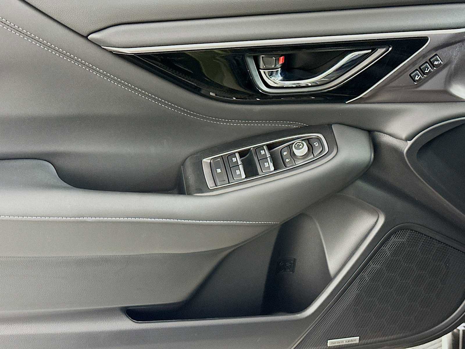 New 2025 Subaru Outback Touring XT image 17