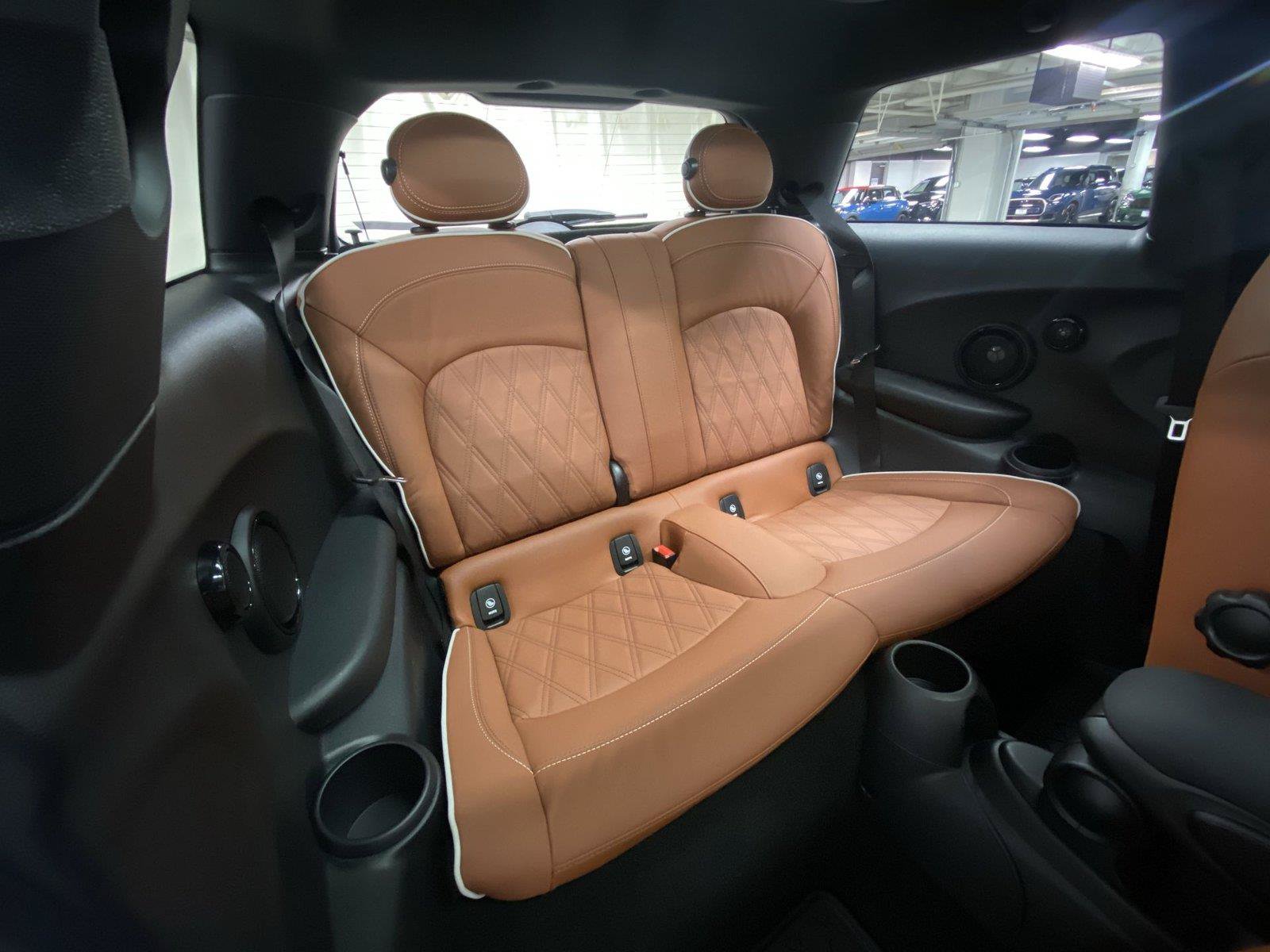 Used 2024 MINI Cooper SE FWD image 29