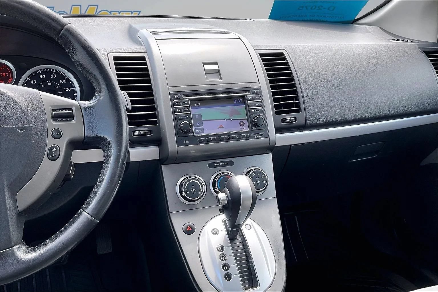Used 2012 Nissan Sentra 2.0 SR w/ Special Edition Pkg FWD image 13