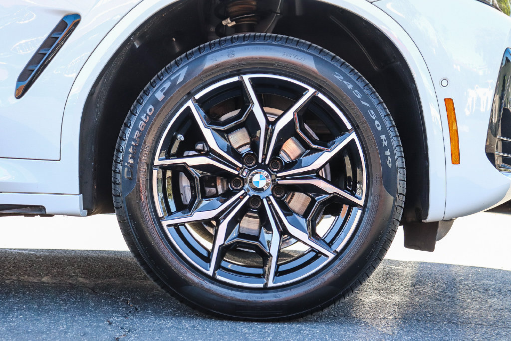 Certified 2023 BMW X3 xDrive30i w/ M Sport Package AWD/4WD image 9
