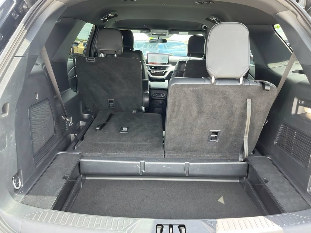 Used 2025 Ford Explorer ST-Line AWD/4WD image 26