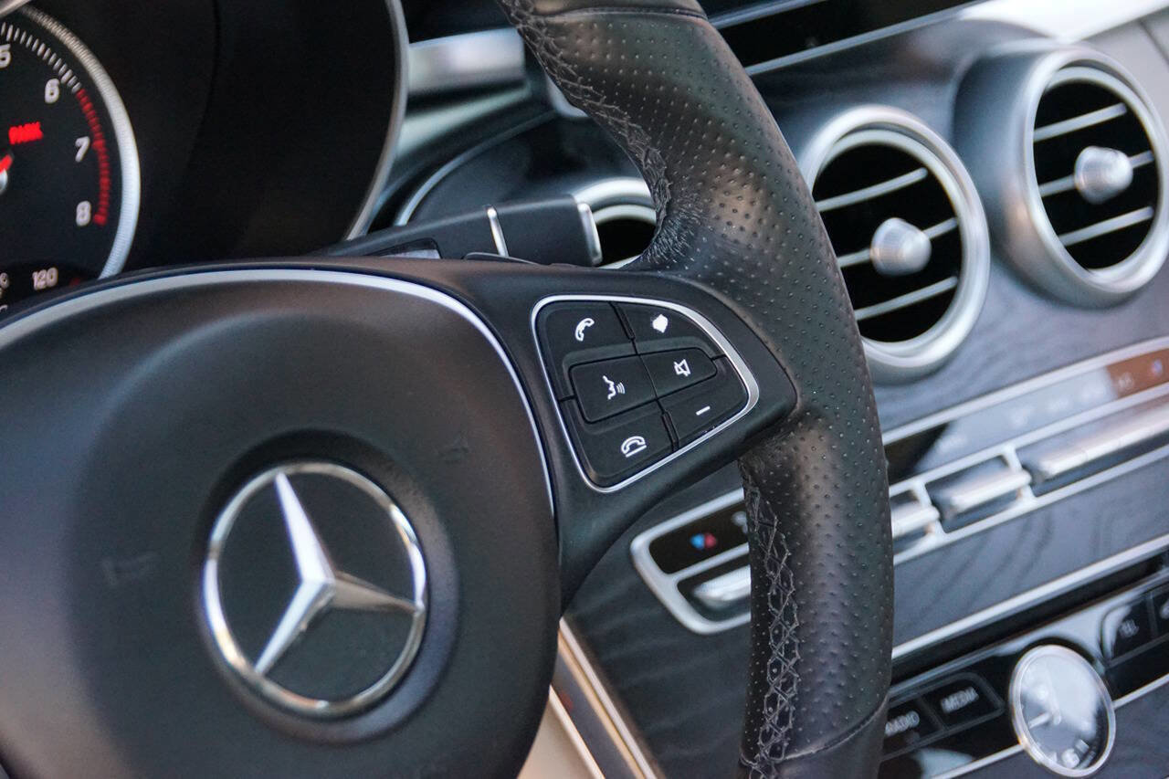 Used 2016 Mercedes-Benz C 300 Sedan image 25