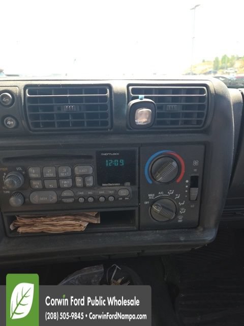 Used 1997 Chevrolet Blazer LS w/ Preferred Equipment Group AWD/4WD image 12