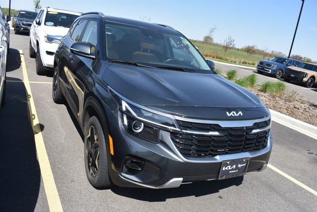 Used 2024 Kia Seltos EX AWD/4WD image 9