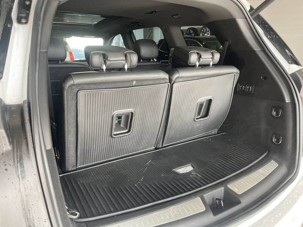 Certified 2024 Cadillac XT6 Premium Luxury w/ LPO, Floor Liner Package image 7