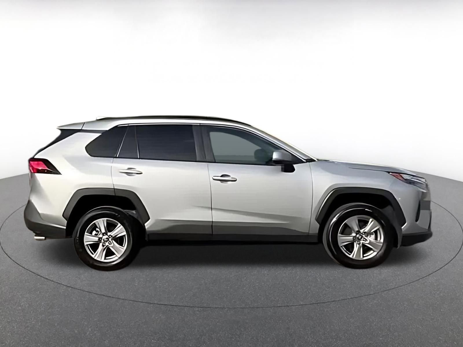 Used 2025 Toyota RAV4 XLE w/ Weather Package FWD image 11