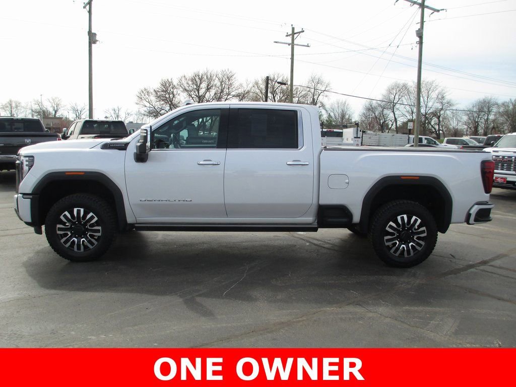 Used 2024 GMC Sierra 2500 Denali Ultimate w/ Max Trailering Package image 12