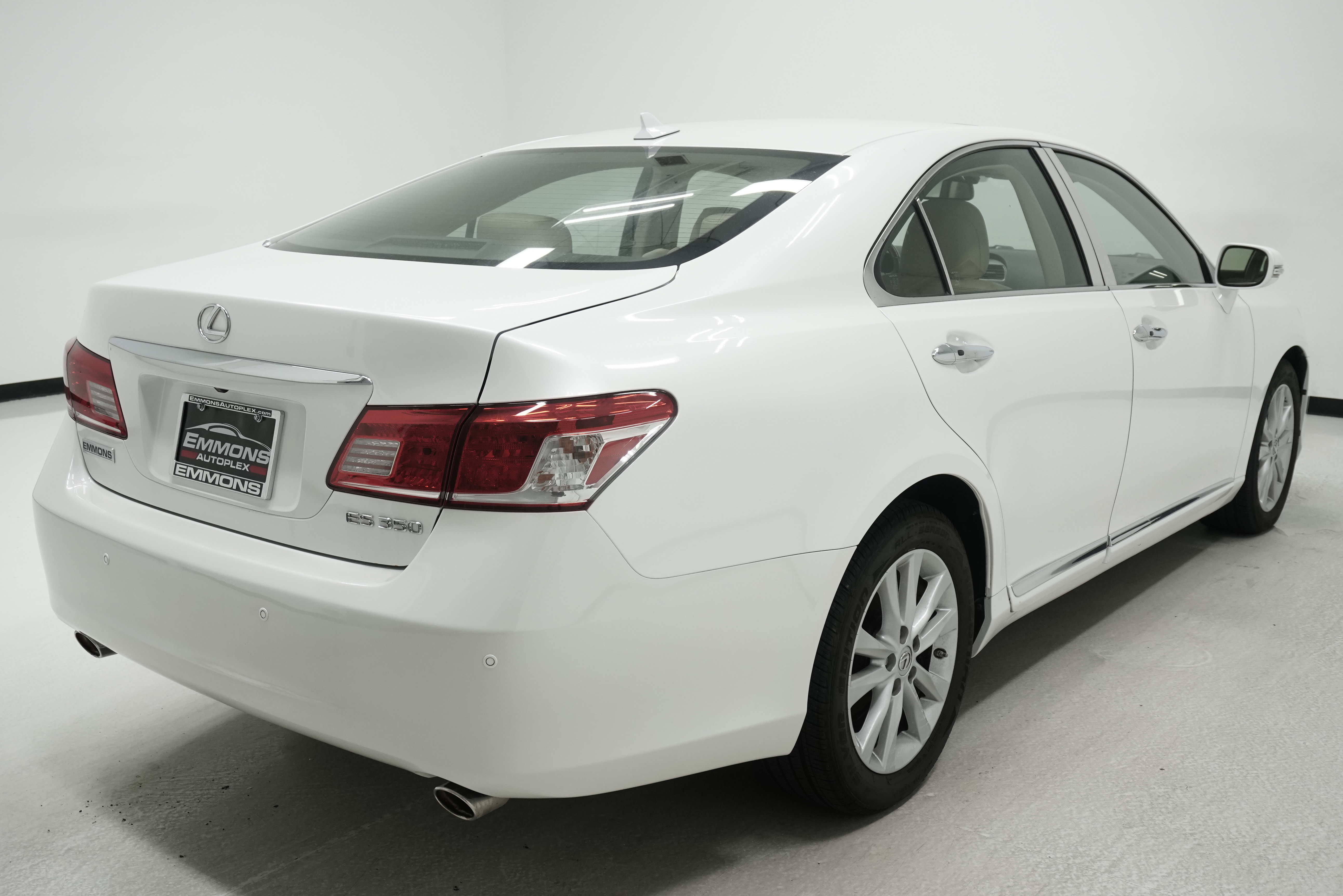 Used 2011 Lexus ES 350 FWD image 3