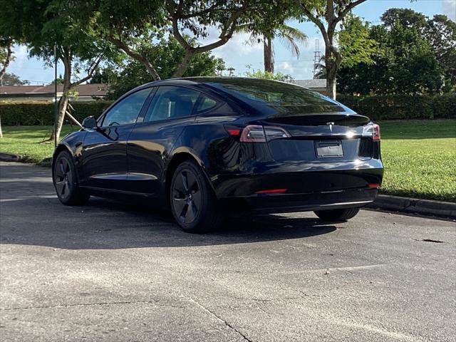 Used 2023 Tesla Model 3 Standard Range RWD image 7
