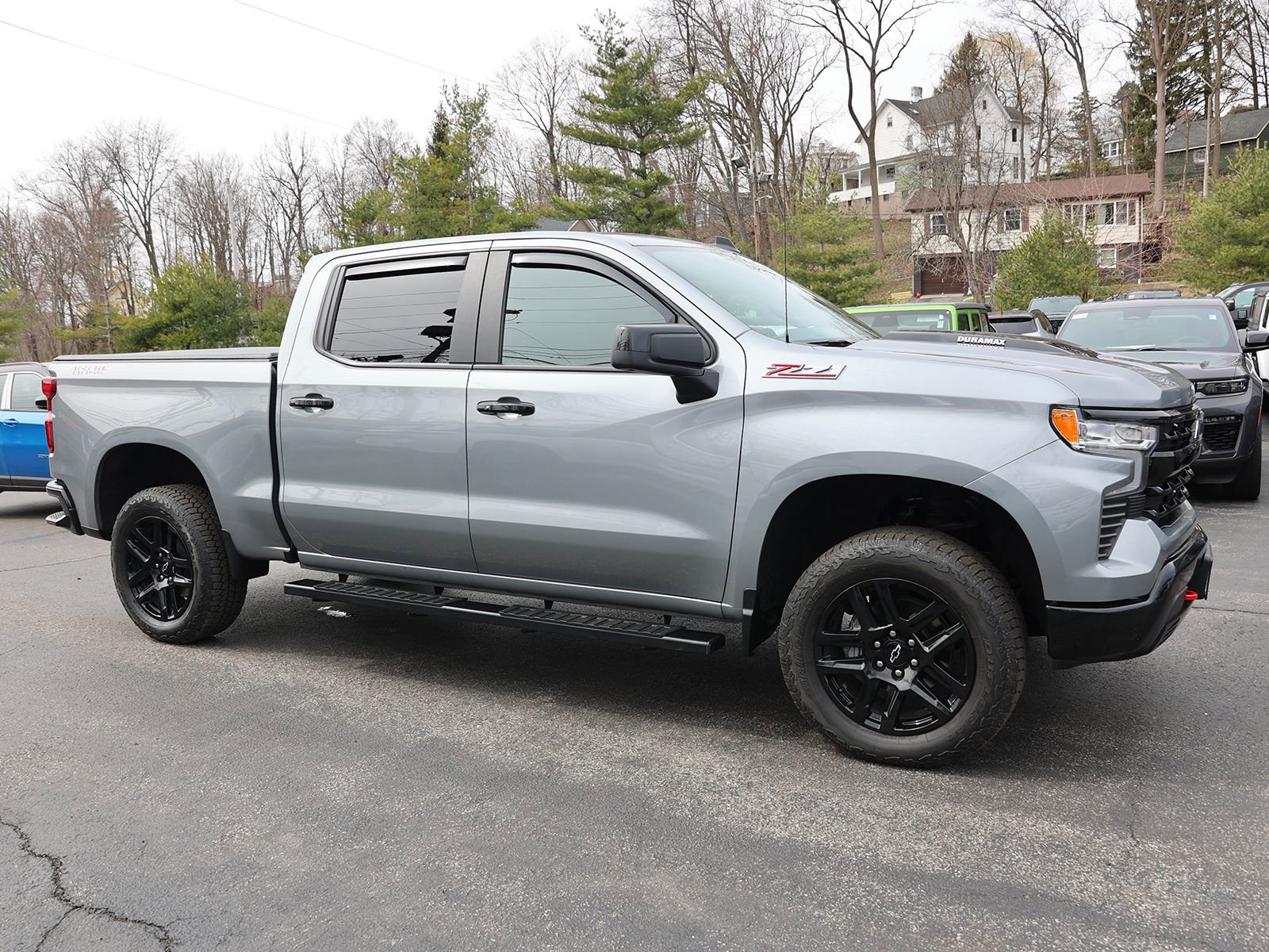Used 2025 Chevrolet Silverado 1500 LT Trail Boss w/ Convenience Package II image 8