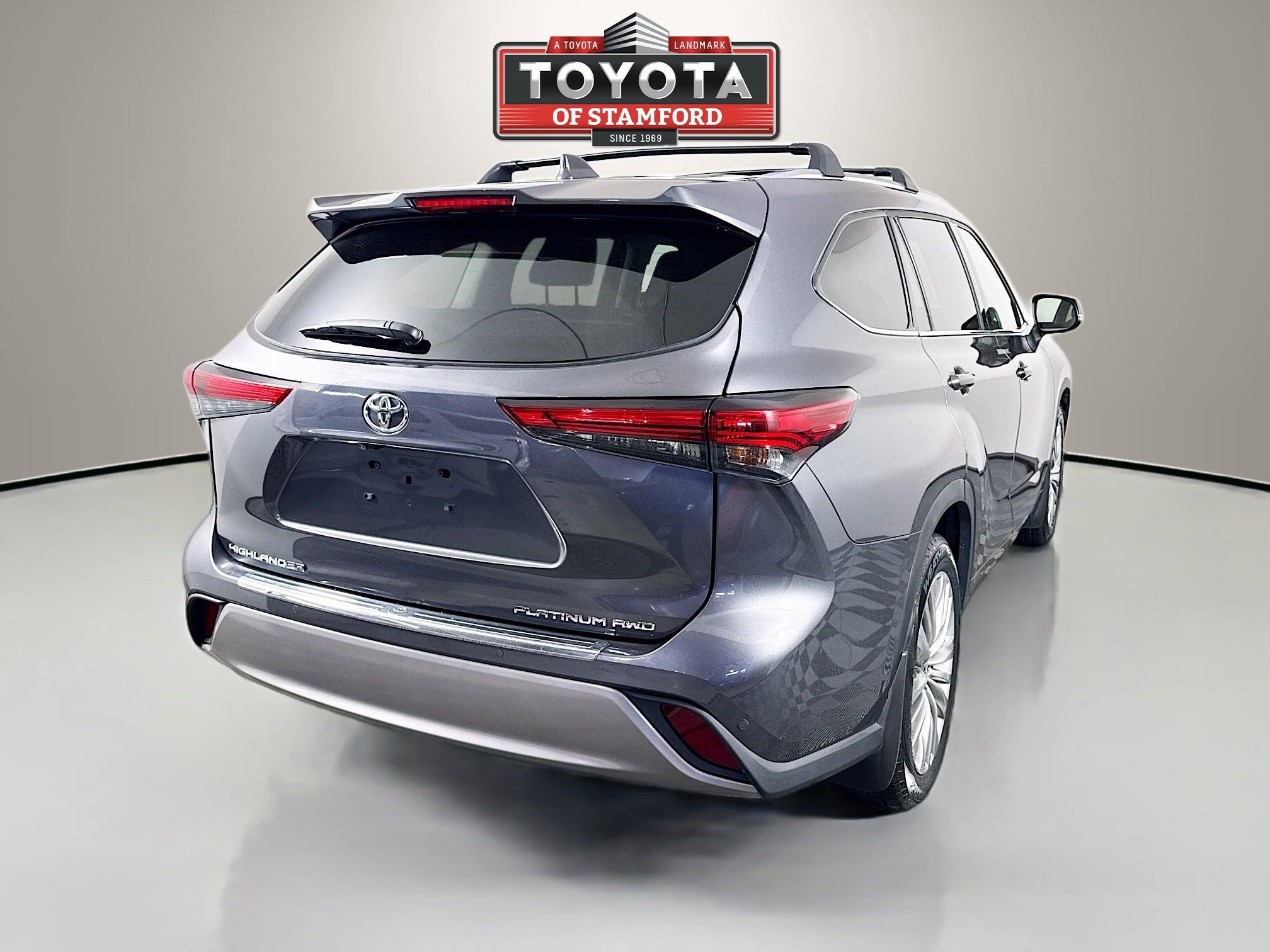 Used 2023 Toyota Highlander Platinum AWD/4WD image 7