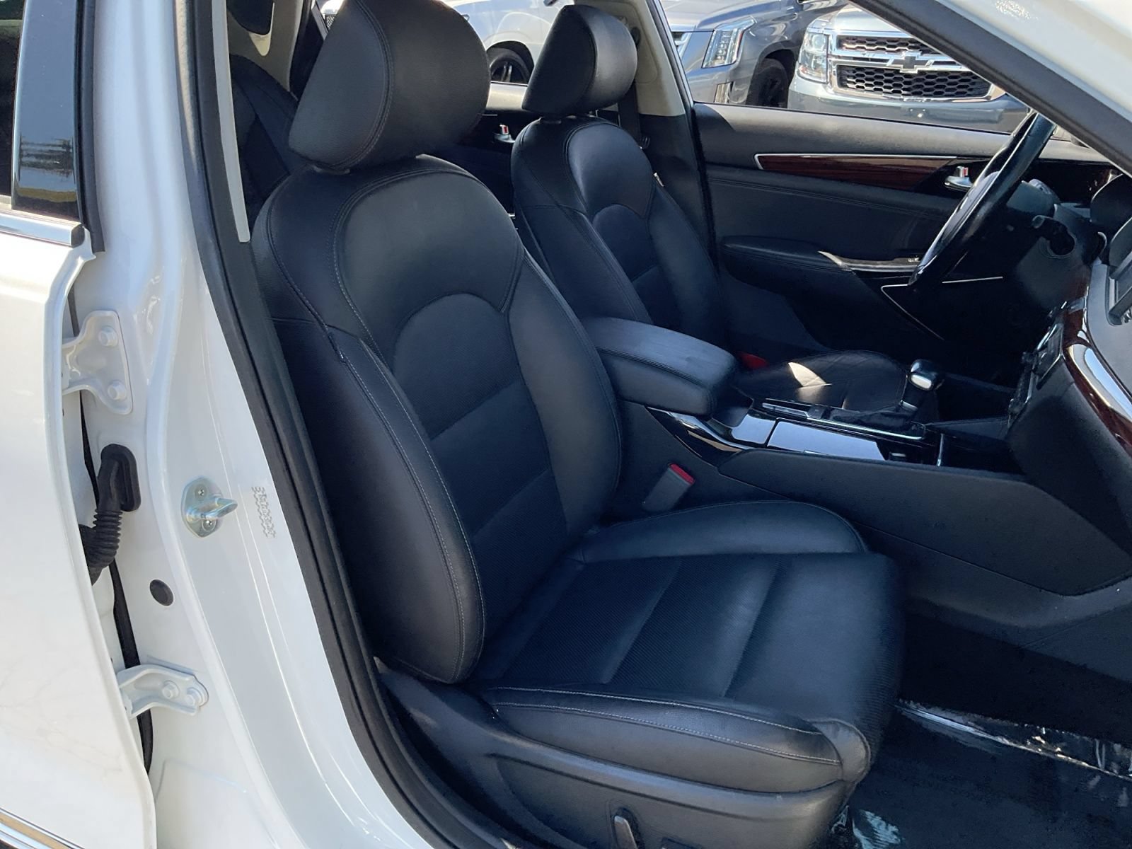 Used 2019 Kia Cadenza Premium FWD image 21