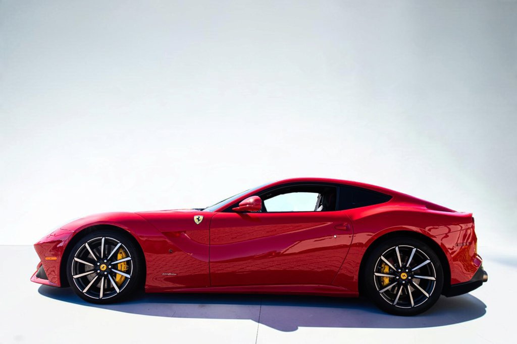 Used 2014 Ferrari F12 Berlinetta RWD image 9