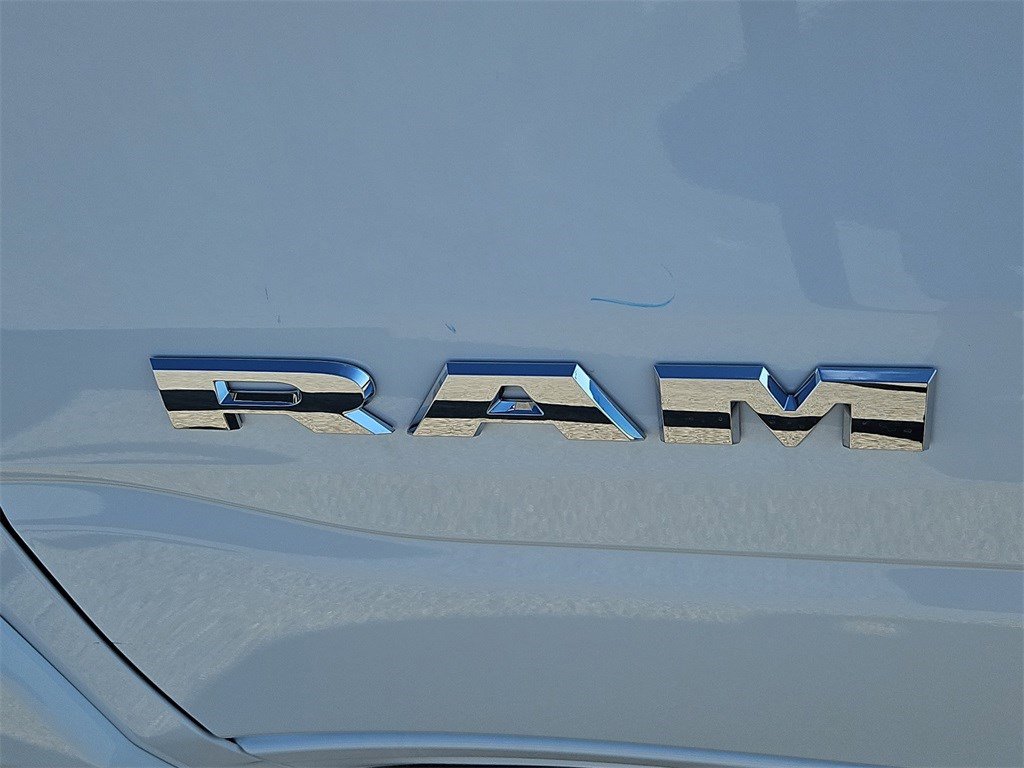 New 2025 RAM 1500 Lone Star image 15