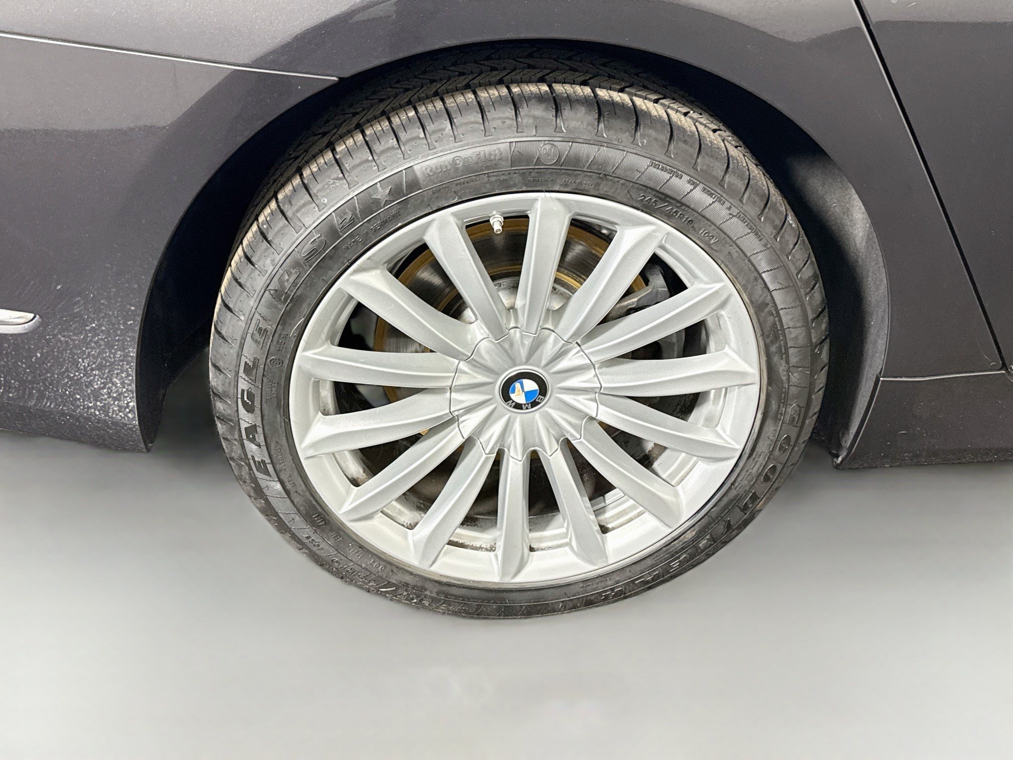 Used 2022 BMW 740i RWD image 33