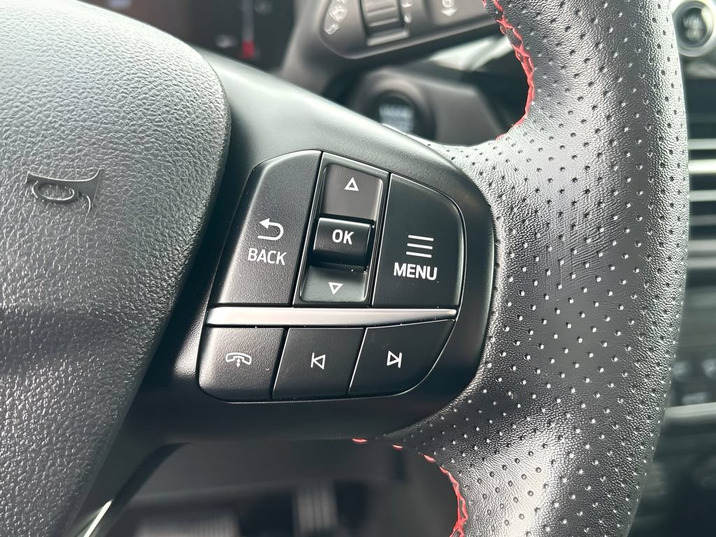 Certified 2025 Ford Escape ST-Line FWD image 20