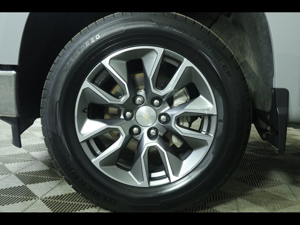 Used 2024 Chevrolet Silverado 1500 LT image 8