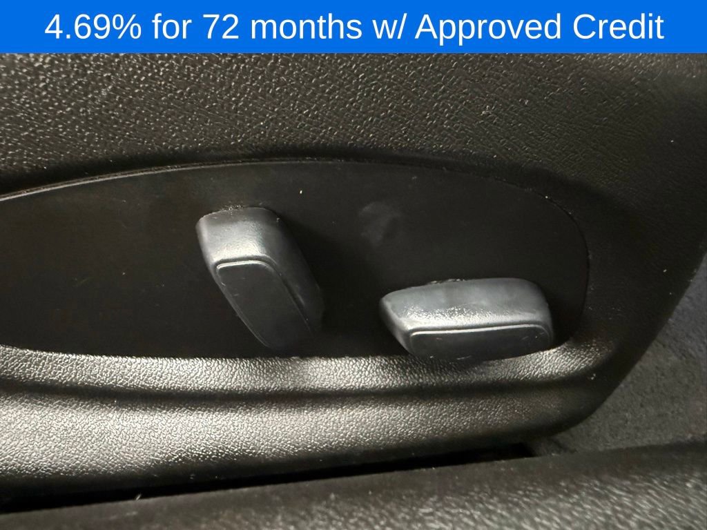 Used 2019 Chevrolet Camaro LT image 31