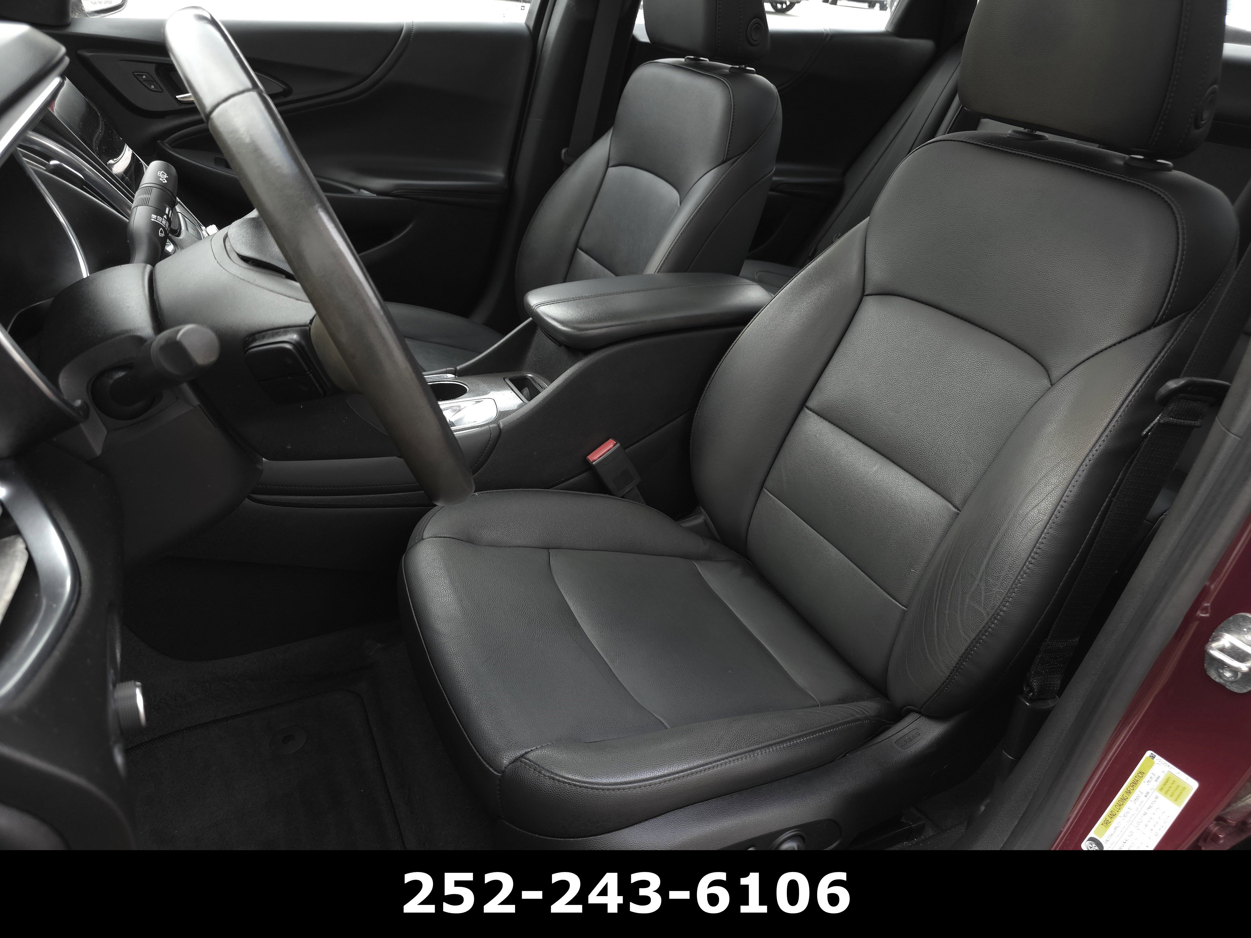 Used 2018 Chevrolet Malibu LT w/ Leather Package image 10