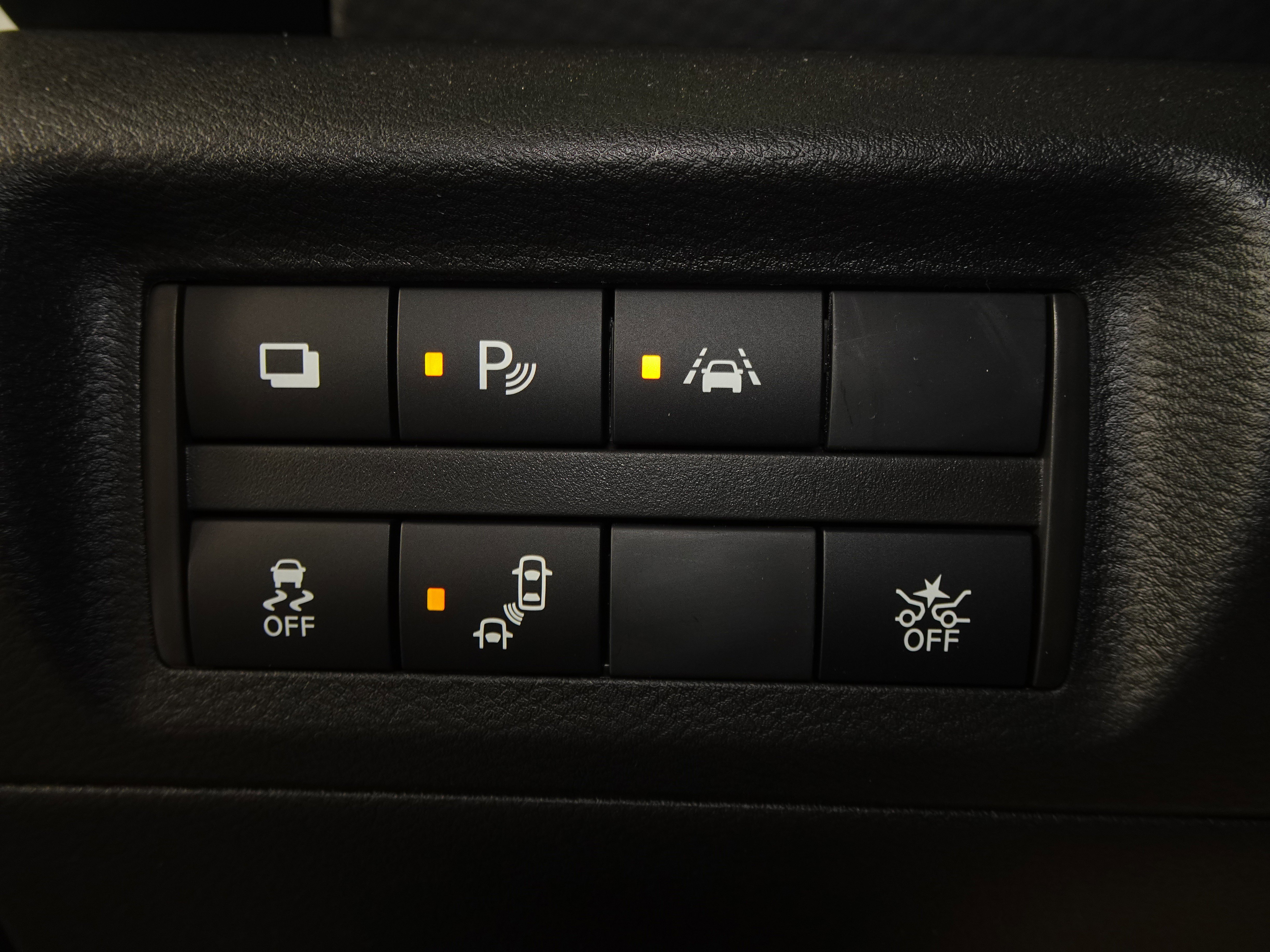 New 2025 Nissan Kicks Play S image 26