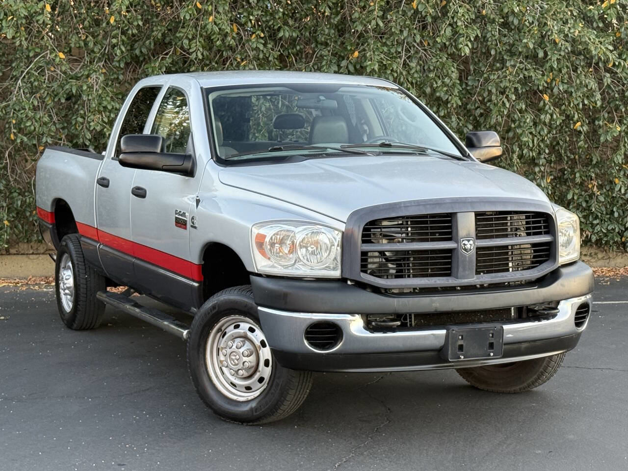 Used 2007 Dodge Ram 2500 Truck ST w/ Trailer Tow Group AWD/4WD image 1