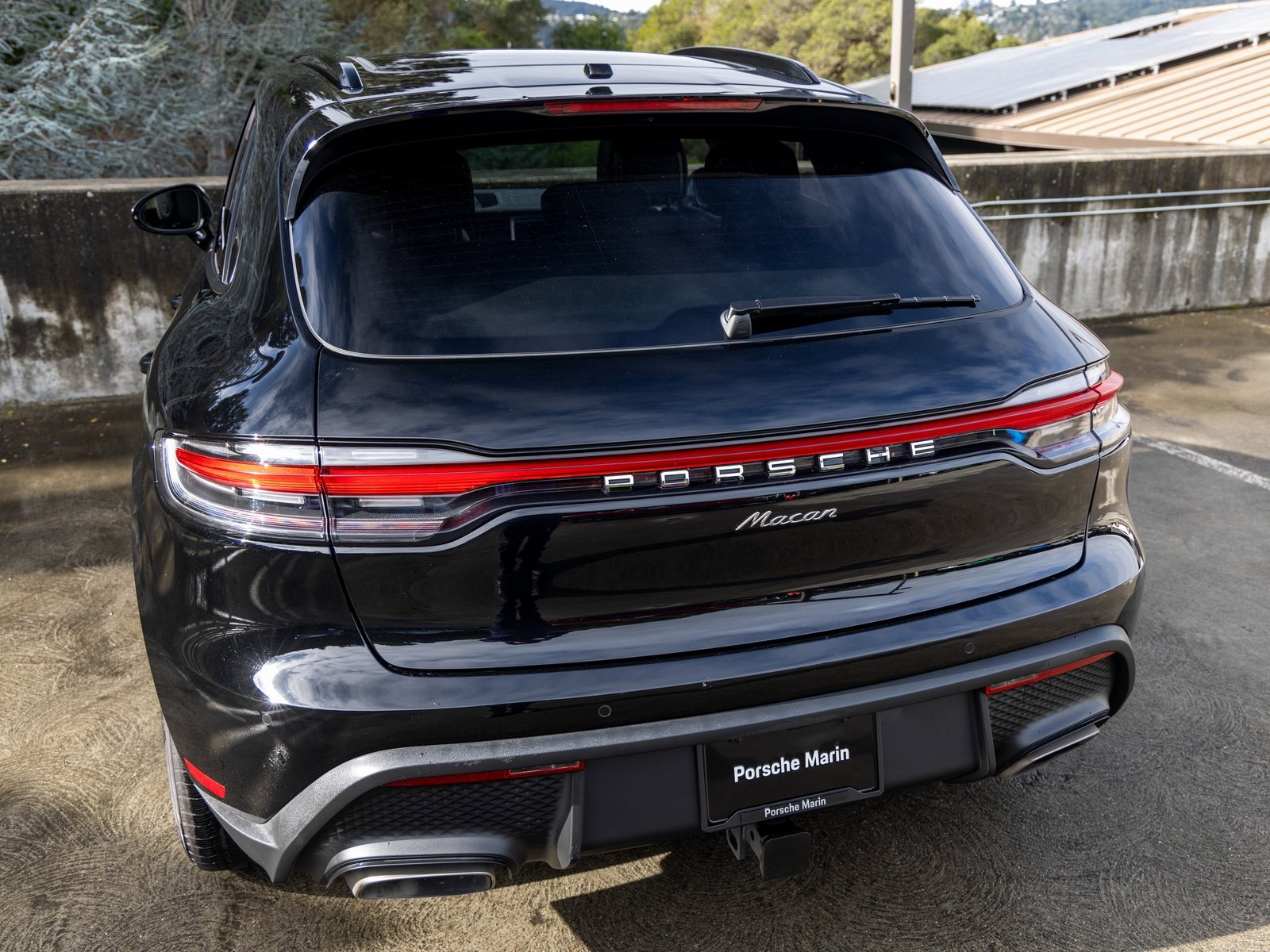 Certified 2025 Porsche Macan image 20