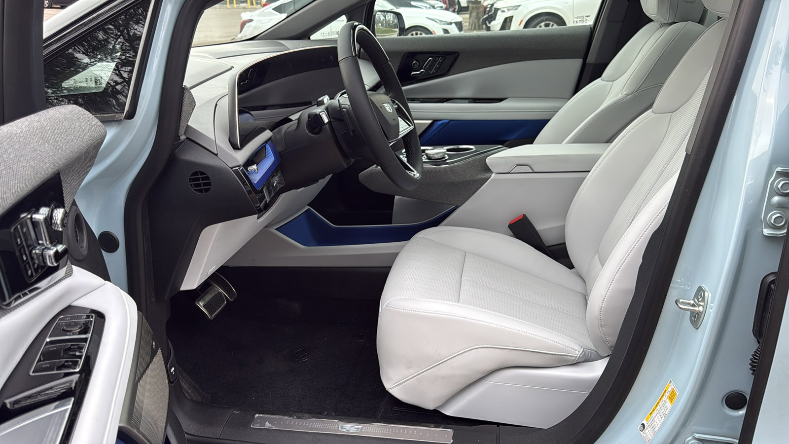 New 2026 Cadillac Optiq Sport 2 image 8