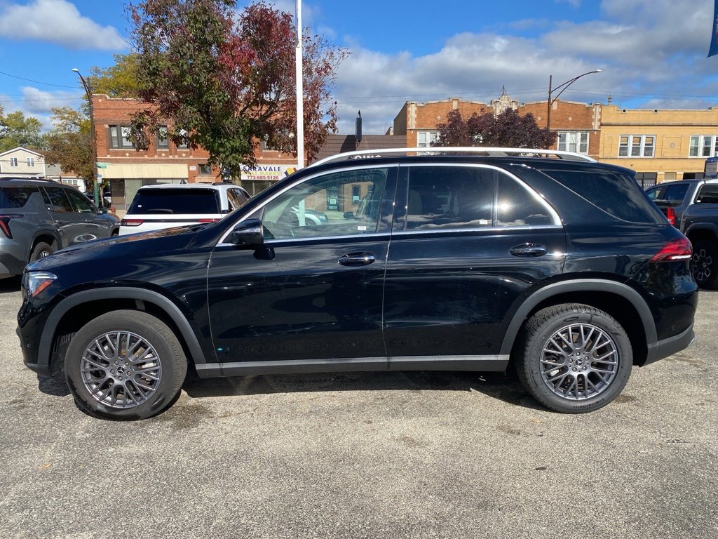 Used 2021 Mercedes-Benz GLE 350 4MATIC w/ Premium Package image 4