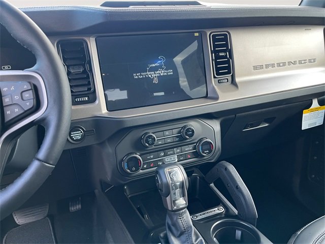 New 2025 Ford Bronco Outer Banks w/ Sasquatch Package image 10