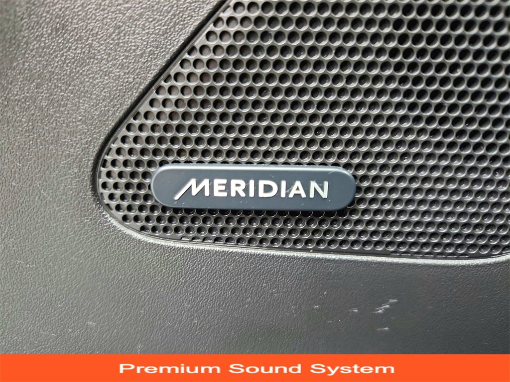 Used 2018 Jaguar F-PACE Prestige image 39