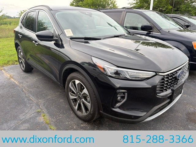 Used 2023 Ford Escape Platinum AWD/4WD image 9
