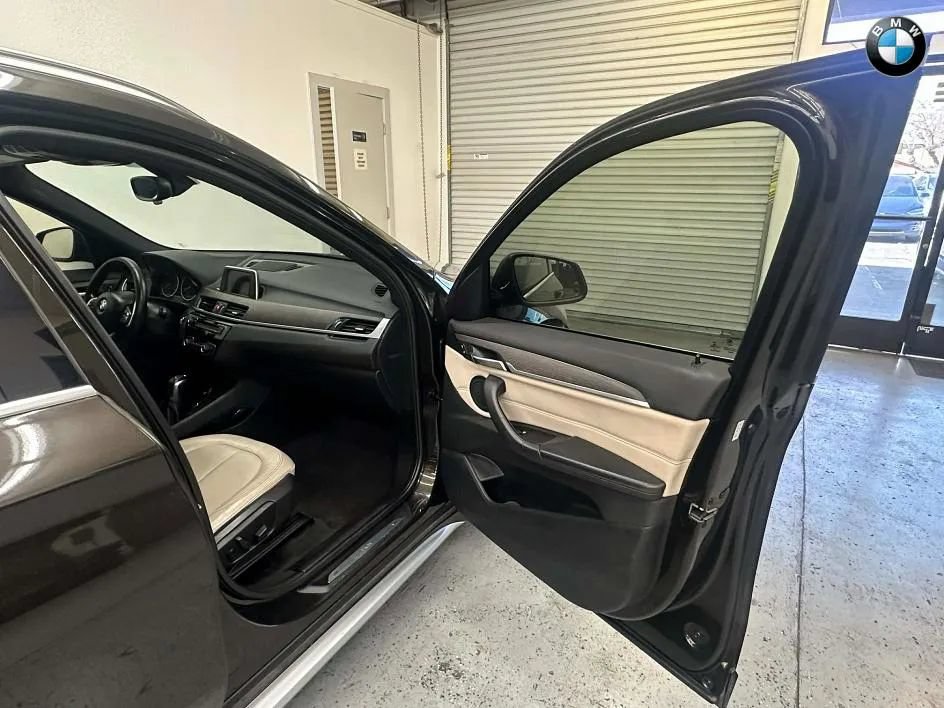 Used 2016 BMW X1 xDrive28i AWD/4WD image 16