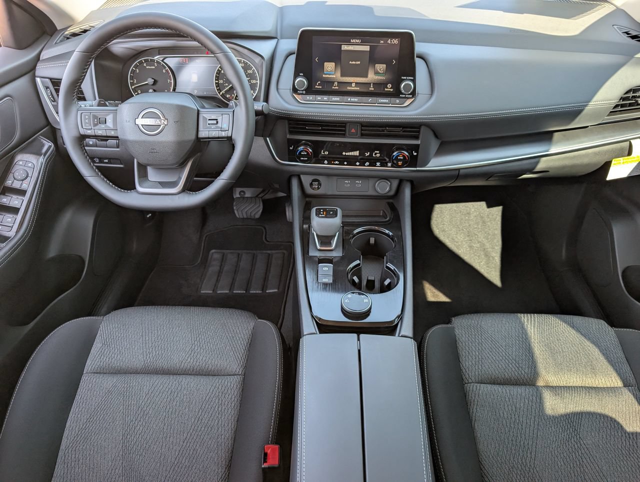 New 2026 Nissan Rogue SV AWD/4WD image 8