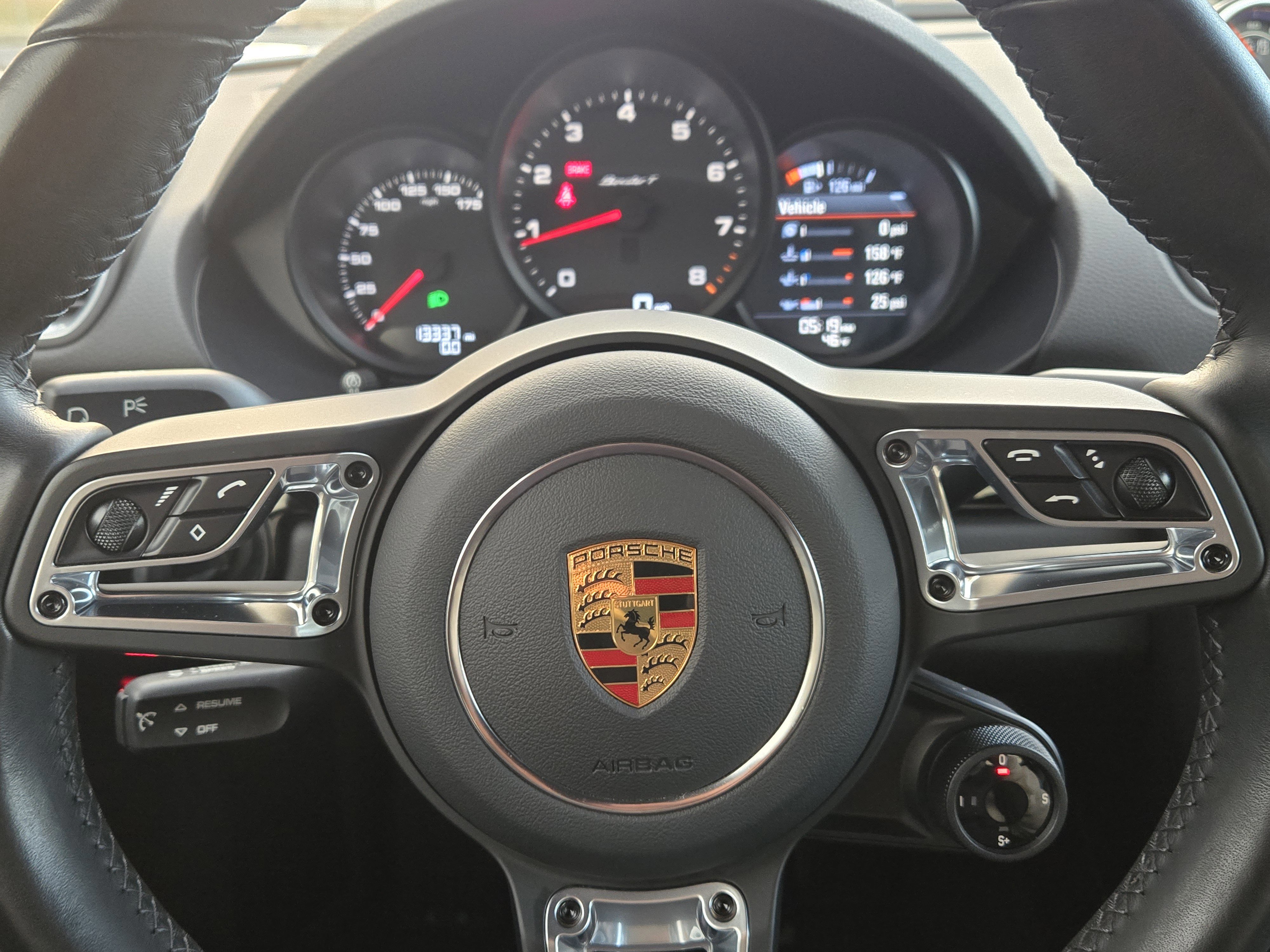 Used 2022 Porsche 718 Boxster image 23