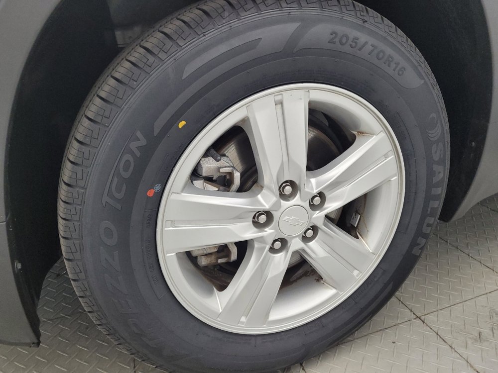 Used 2021 Chevrolet Trax LT FWD image 31
