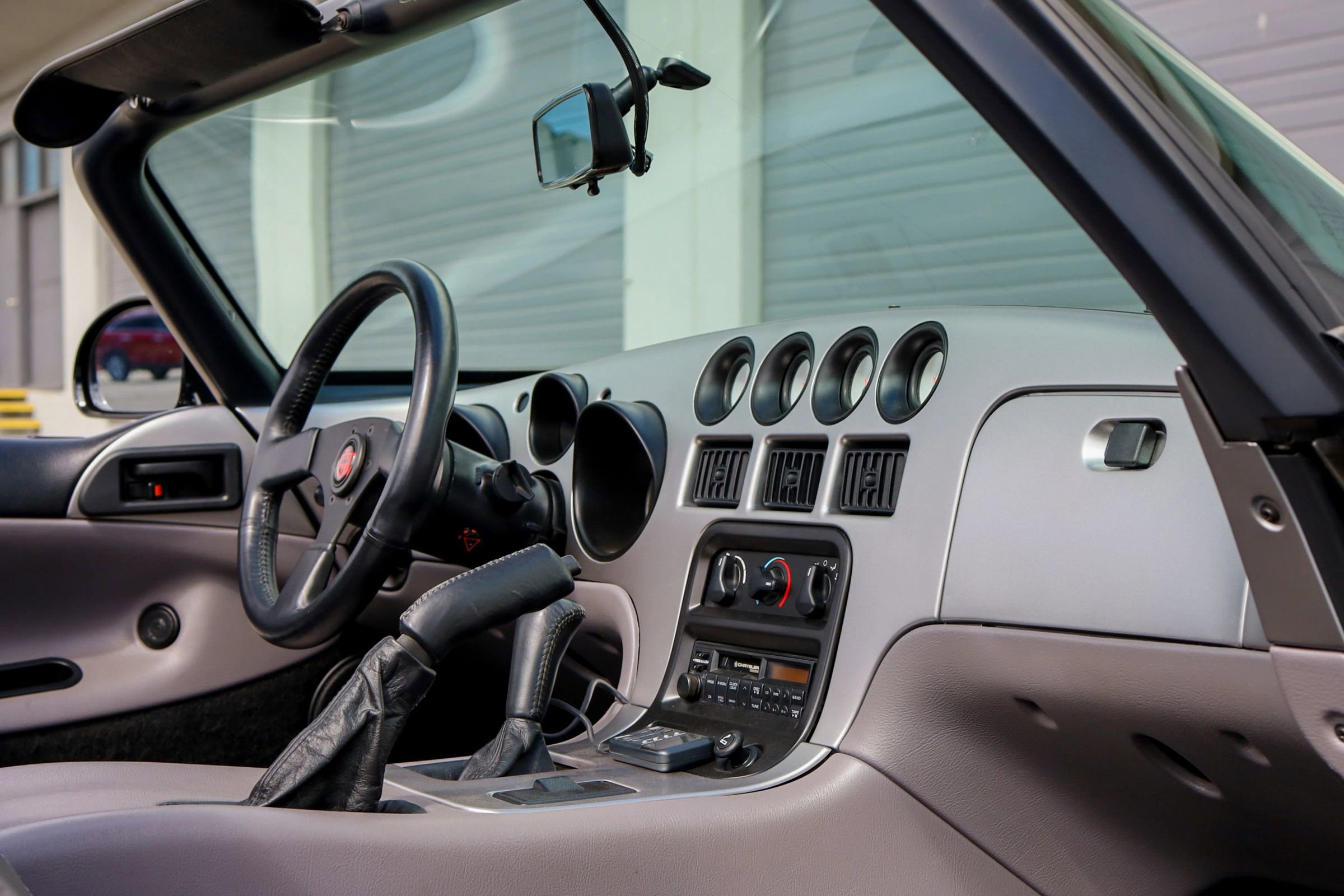 Used 1995 Dodge Viper RT/10 image 55