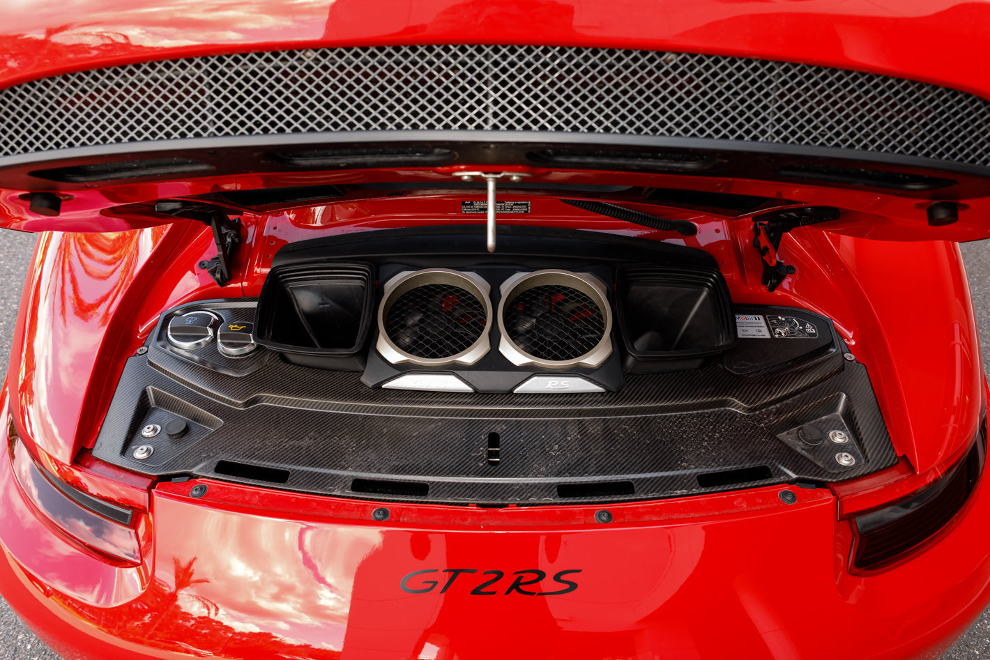 Used 2018 Porsche 911 GT2 RS RWD image 61