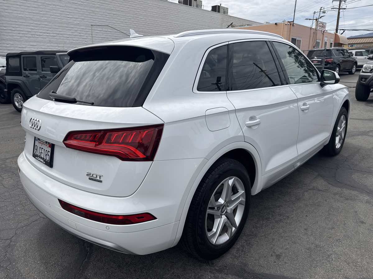 Used 2018 Audi Q5 2.0T Premium Plus w/ Premium Plus Package AWD/4WD image 7