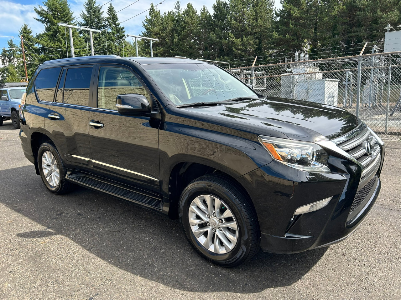 Used 2015 Lexus GX 460 Premium image 3