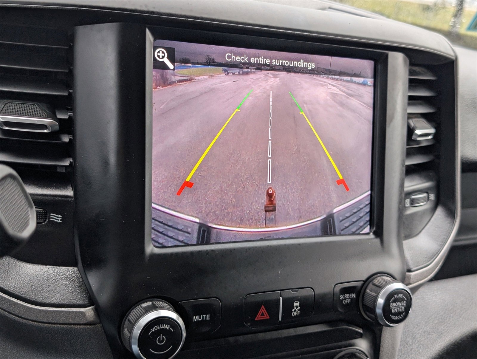 Used 2020 RAM 3500 Tradesman image 19