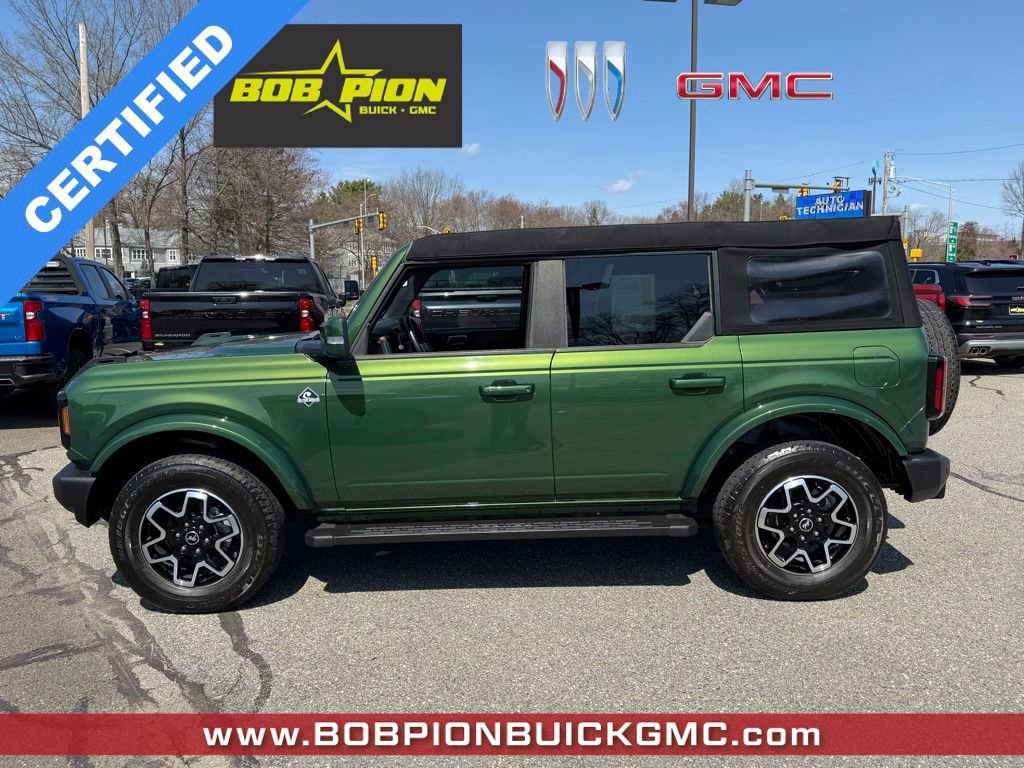 Used 2023 Ford Bronco Outer Banks AWD/4WD image 2