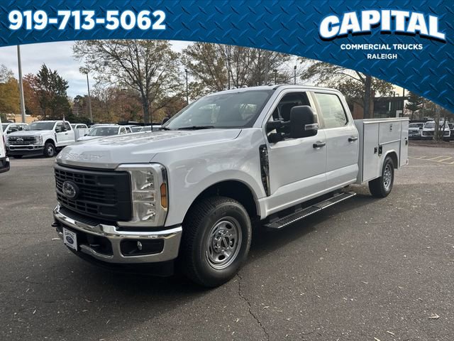 New 2026 Ford F250 XL w/ XL Chrome Package image 4