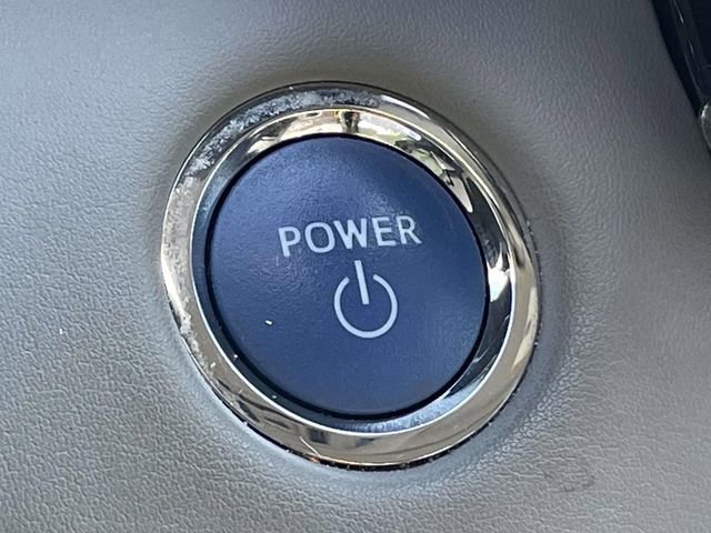 Used 2022 Toyota Highlander Limited image 21