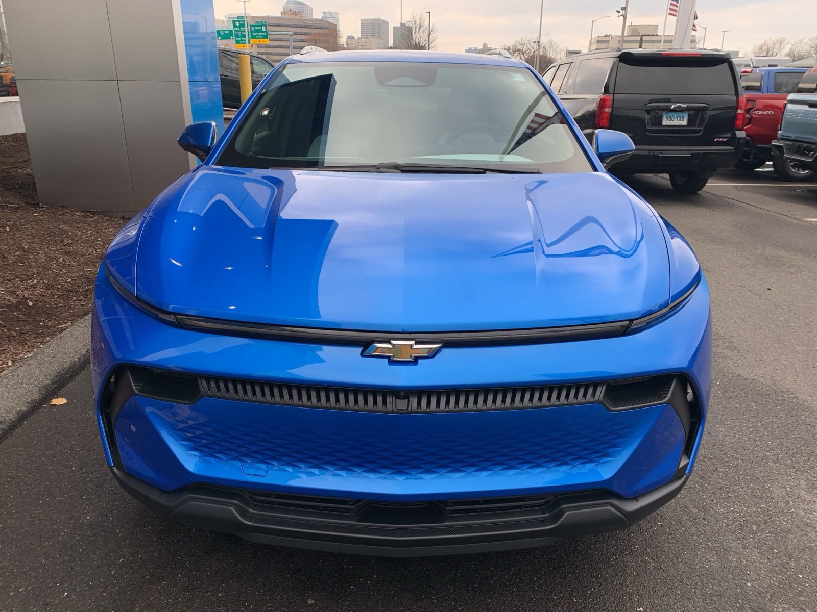 New 2026 Chevrolet Equinox EV LT image 2