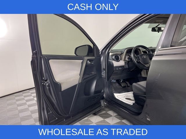 Used 2015 Toyota RAV4 XLE image 14