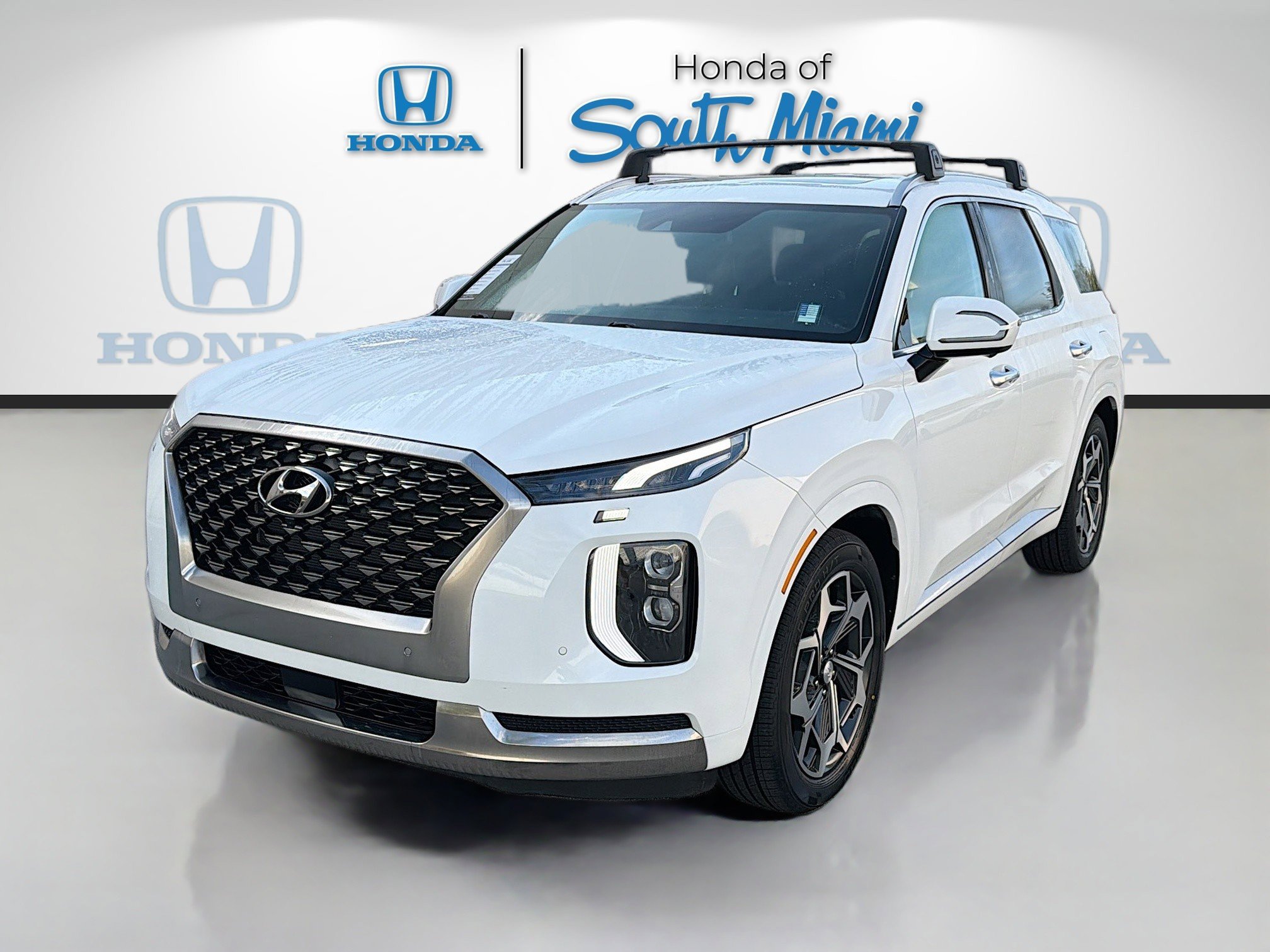 Used 2022 Hyundai Palisade Calligraphy image 3