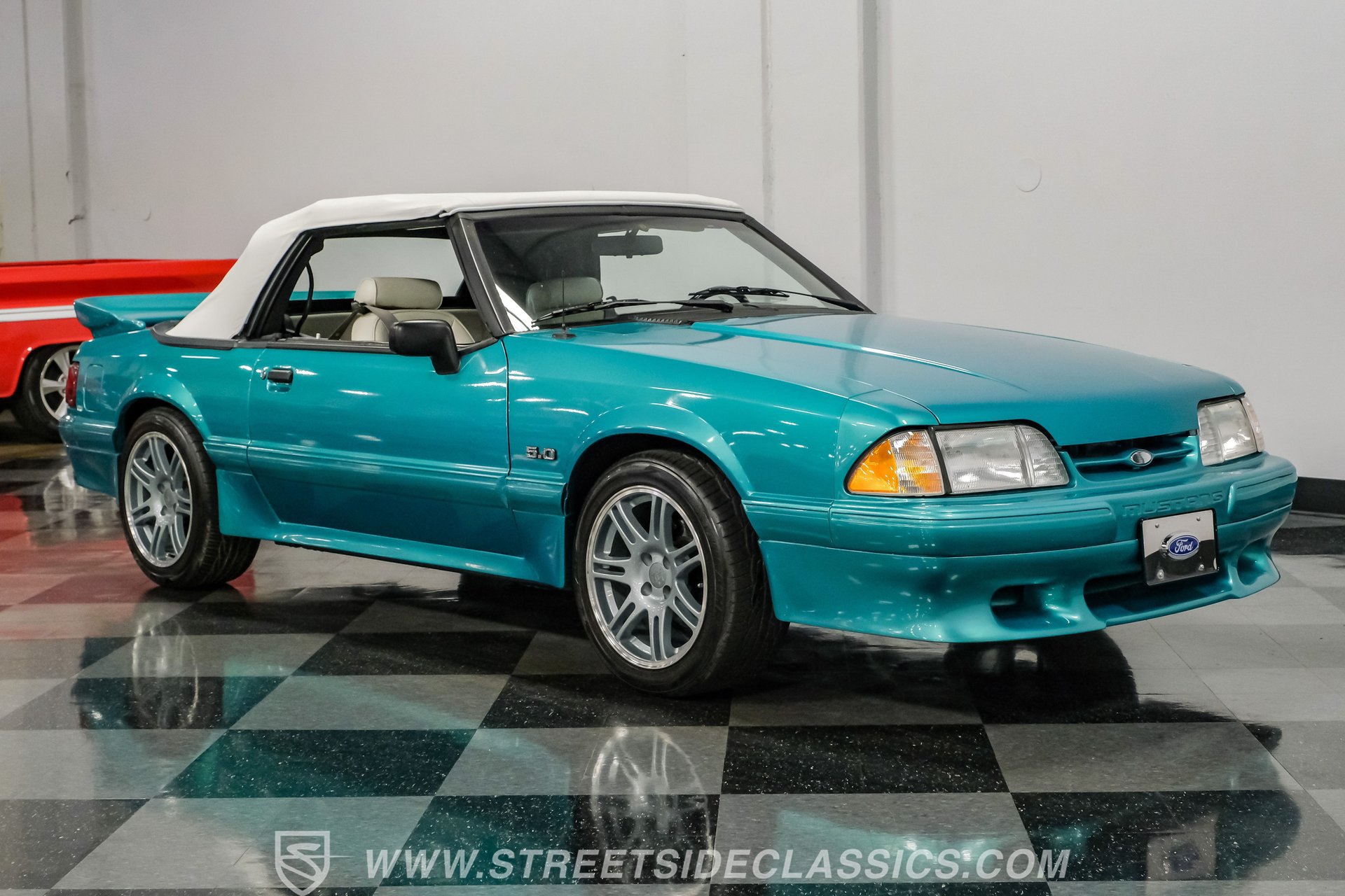 Used 1991 Ford Mustang LX RWD image 16