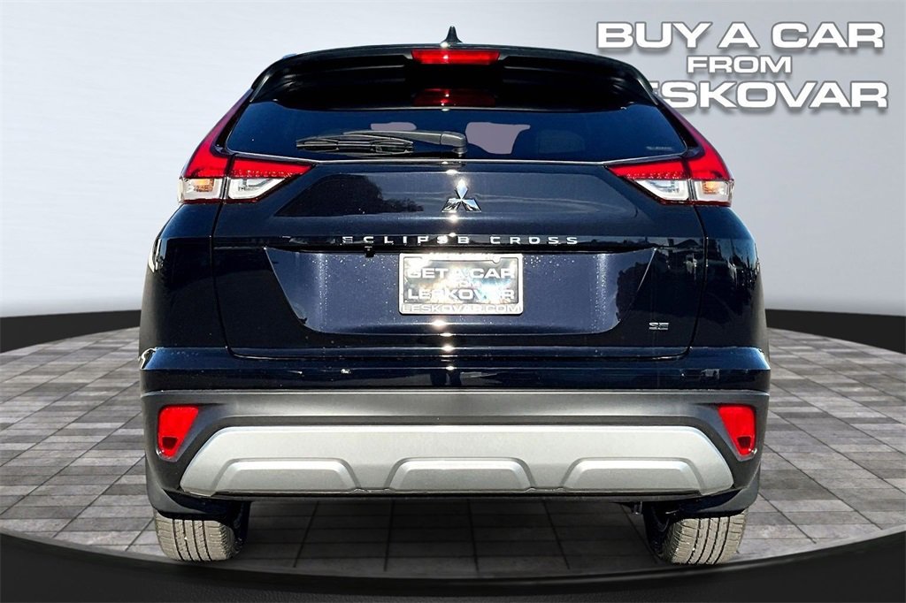 New 2026 Mitsubishi Eclipse Cross SE image 4